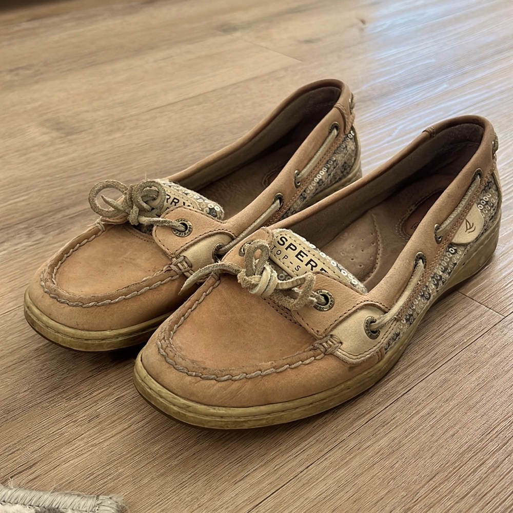 Sperry boat shoes